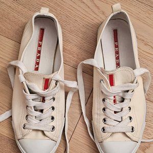 PRADA WOMENS SNEAKERS CREAM COLOR WITH WHITE TOE   SIZE EU 37